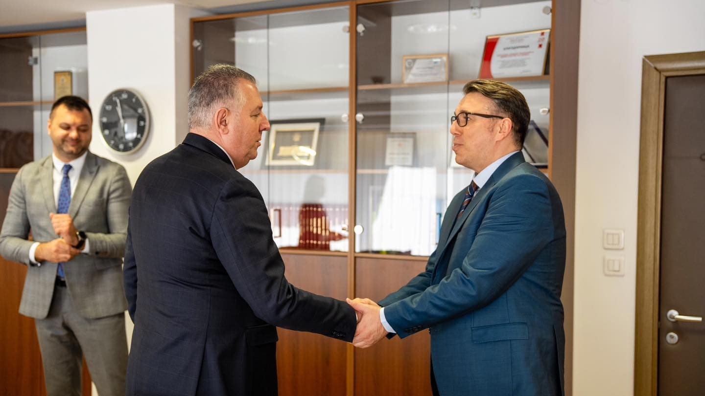 Министерот за правда, Игор Филков, оствари средба со амбасадорот на Црна Гора во Република Северна Македонија, Зоран Миљаниќ