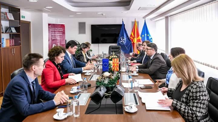 Министерот за правда Игор Филков оствари средба со амбасадорот на ЕУ во земјава, Михалис Рокас