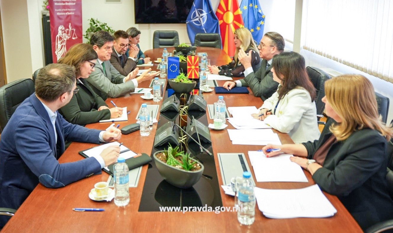 Министерот за правда Игор Филков  оствари средба со Амбасадорот на Европската унија во Република Северна Македонија,  Михалис Рокас