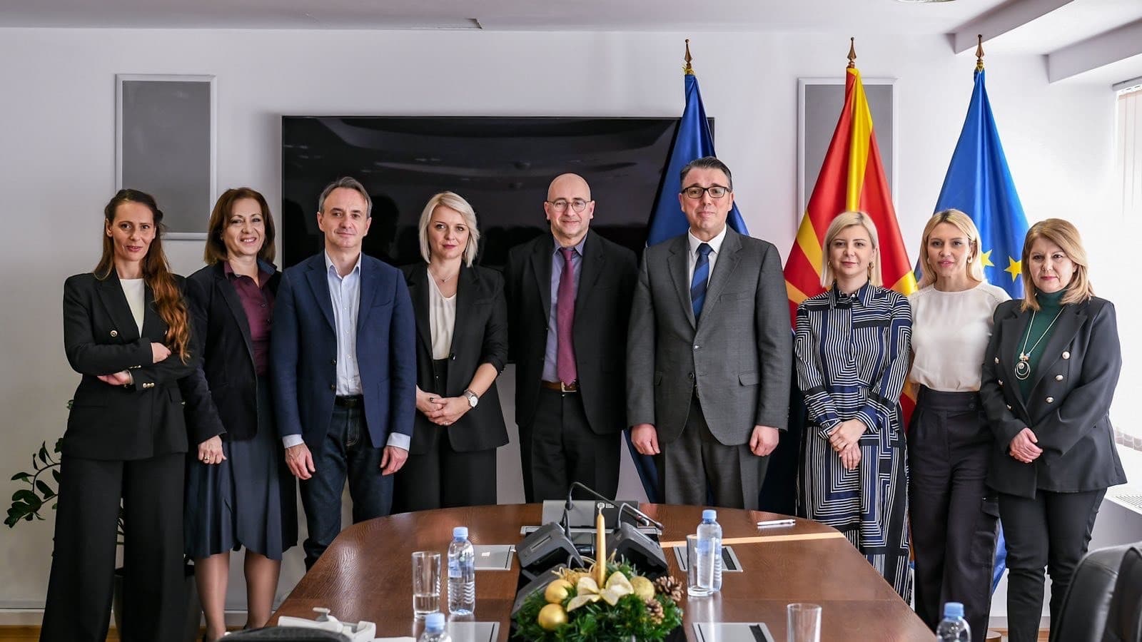 Министерот за правда оствари средба со претседателот на Здружението на новинари на Македонија , Младен Чадиковски и претседателот на Европската федерација на новинари Рикардо Гутиерез