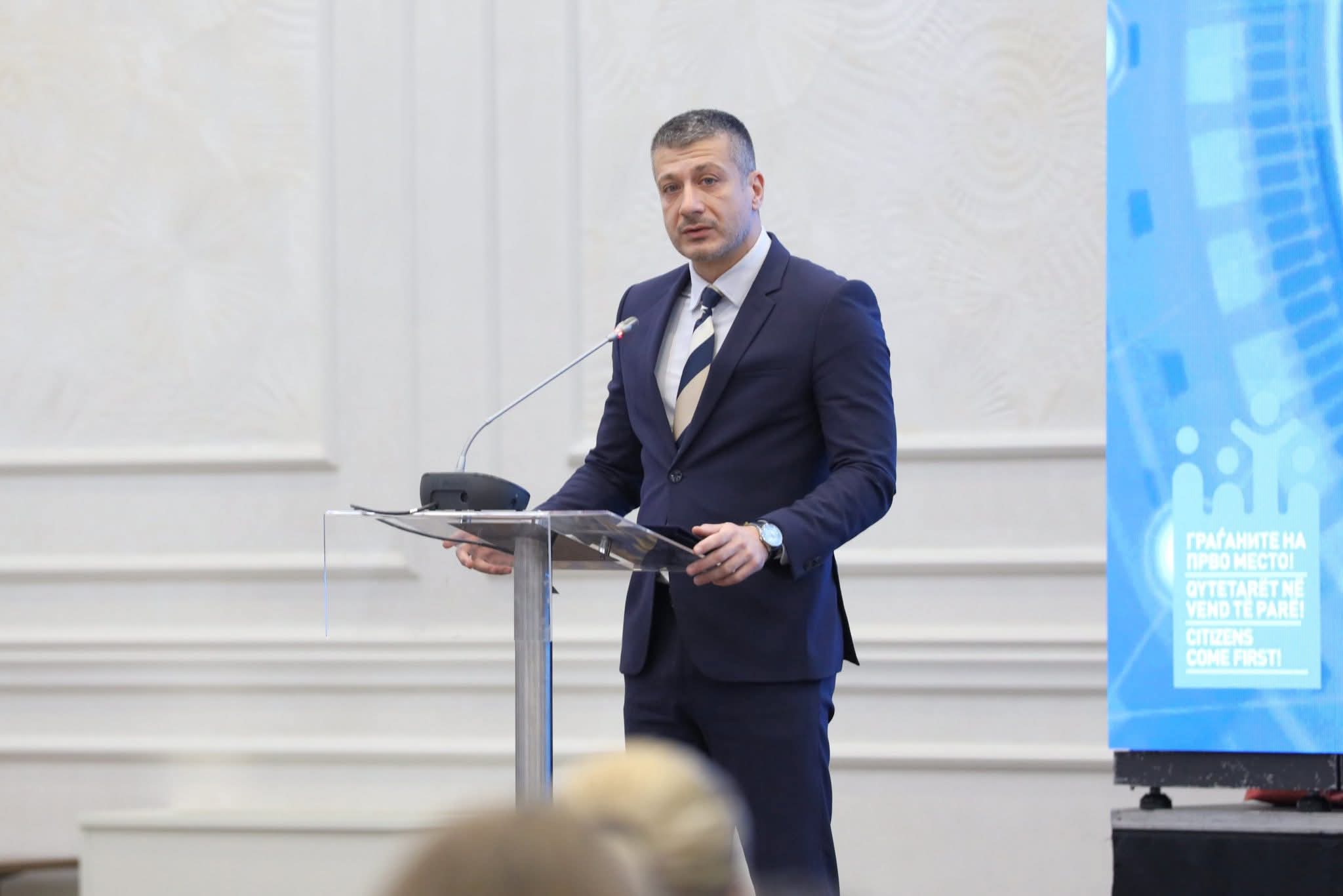 Министерот Златко Перински ја отвори  Годишна конференција за локална самоуправа и децентрализација „Визија за реформи за одржлив развој и достапни услуги за граѓаните“