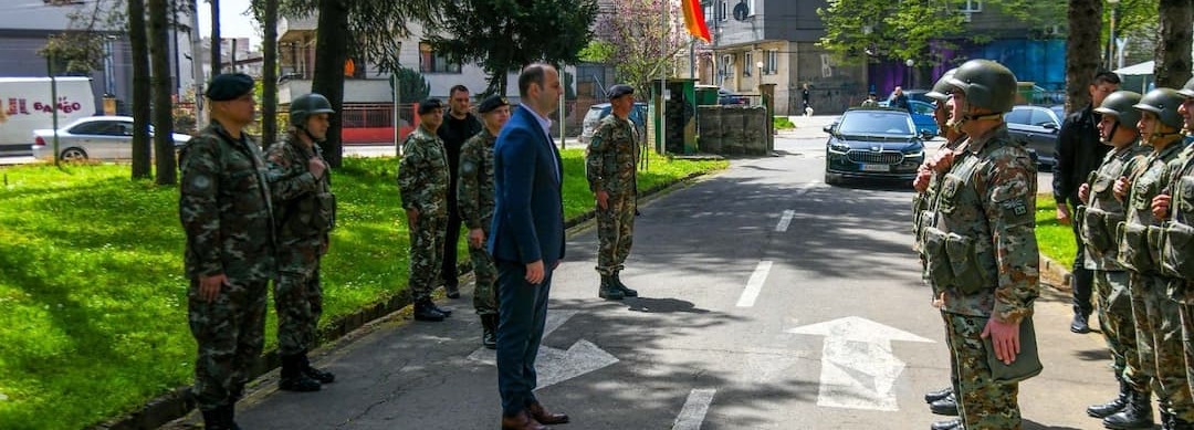 Мисајловски од тетовската касарна: Подобрување на условите за работа за секој припадник се приоритет на Министерството и на Армијата