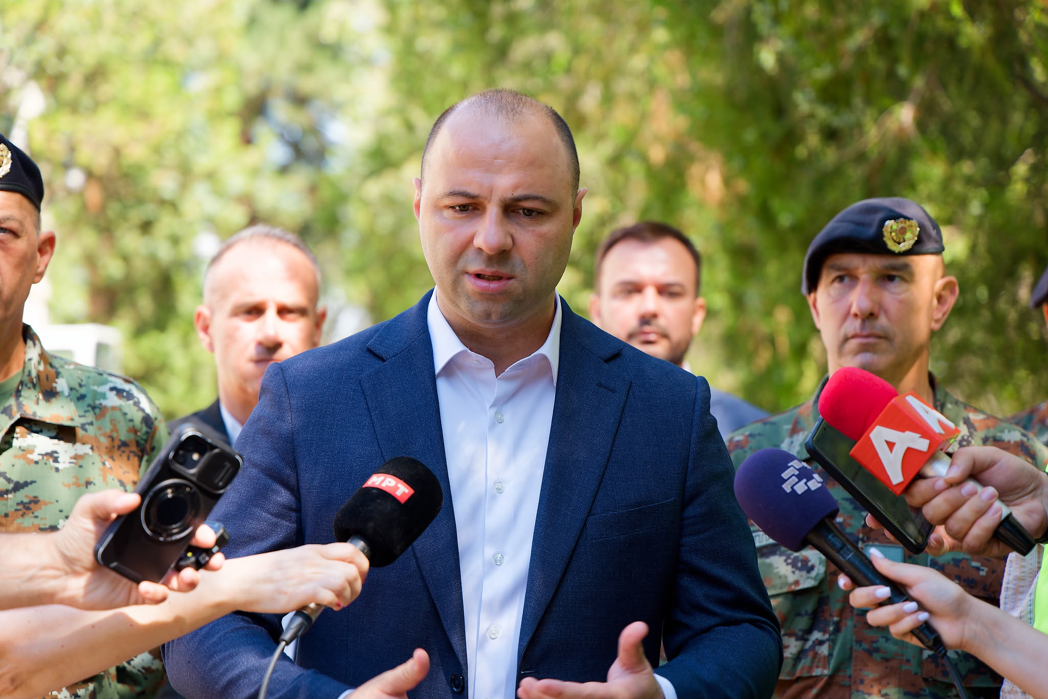 Мисајловски во увид на градежните активности во касарната во Ќојлија: градежни инвестиции на армиските објекти низ повеќе касарни
