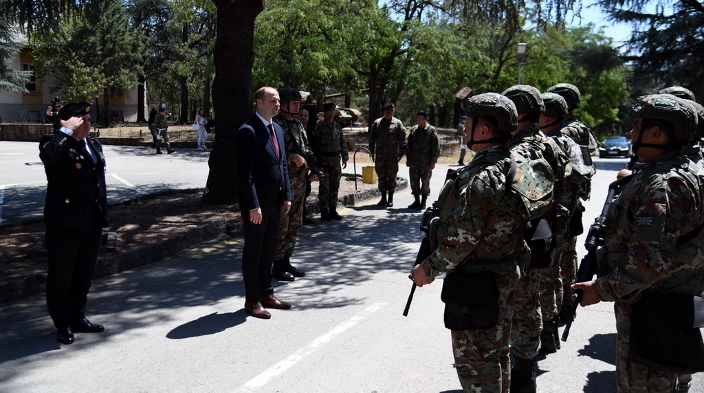 Мисајловски: заеднички вложуваме во обука, едукација, тренинг и модернизација со нова современа опрема која е компатибилна согласно НАТО стандардите