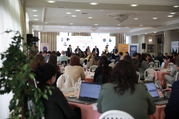 Младите луѓе можат да водат и да го засилат одржливиот развој