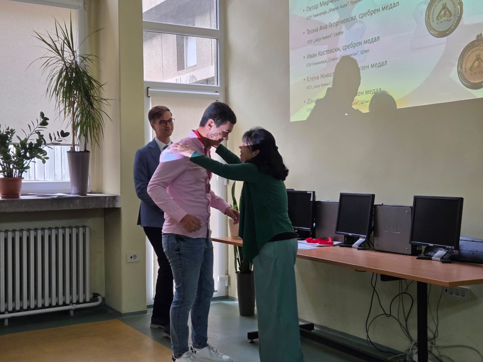 МОН ја зголеми поддршката за талентираните ученици, од годинава целосно го финансира нивното учество на меѓународни натпревари