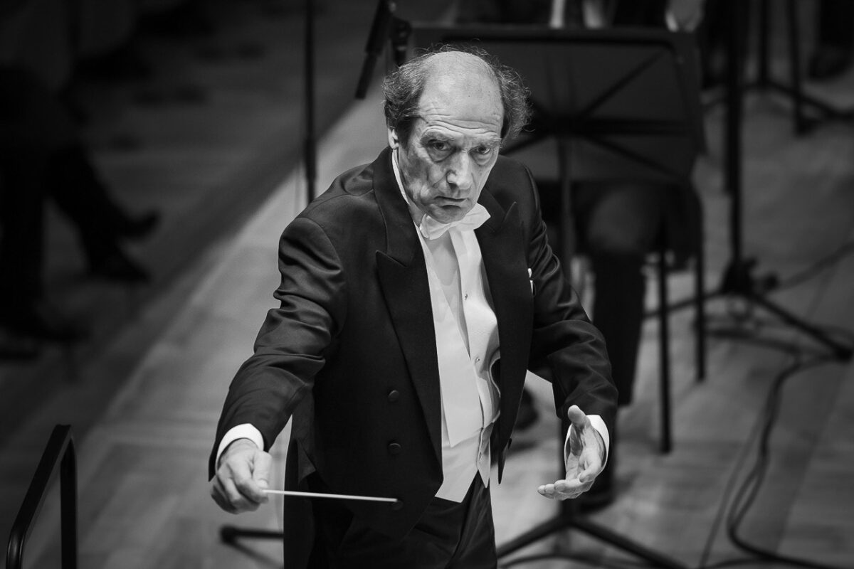 „Музика. Сега!“ со Александар Гордон и Емил Табаков