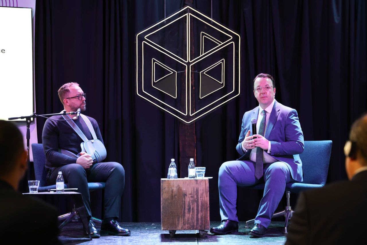 Николоски: Македонија има огромен потенцијал за развој на туризмот. Добрата инфрaструктура носи повеќе туристи и пари за државата, но ни фалат добри хотели