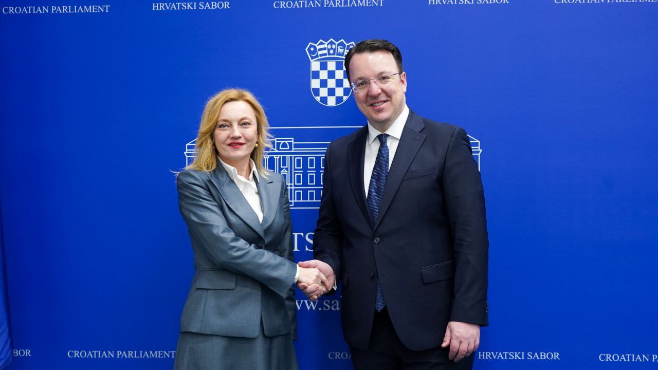 Николоски во Загреб оствари бројни политички средби, Македонија и Хрватска се пример за регионална соработка