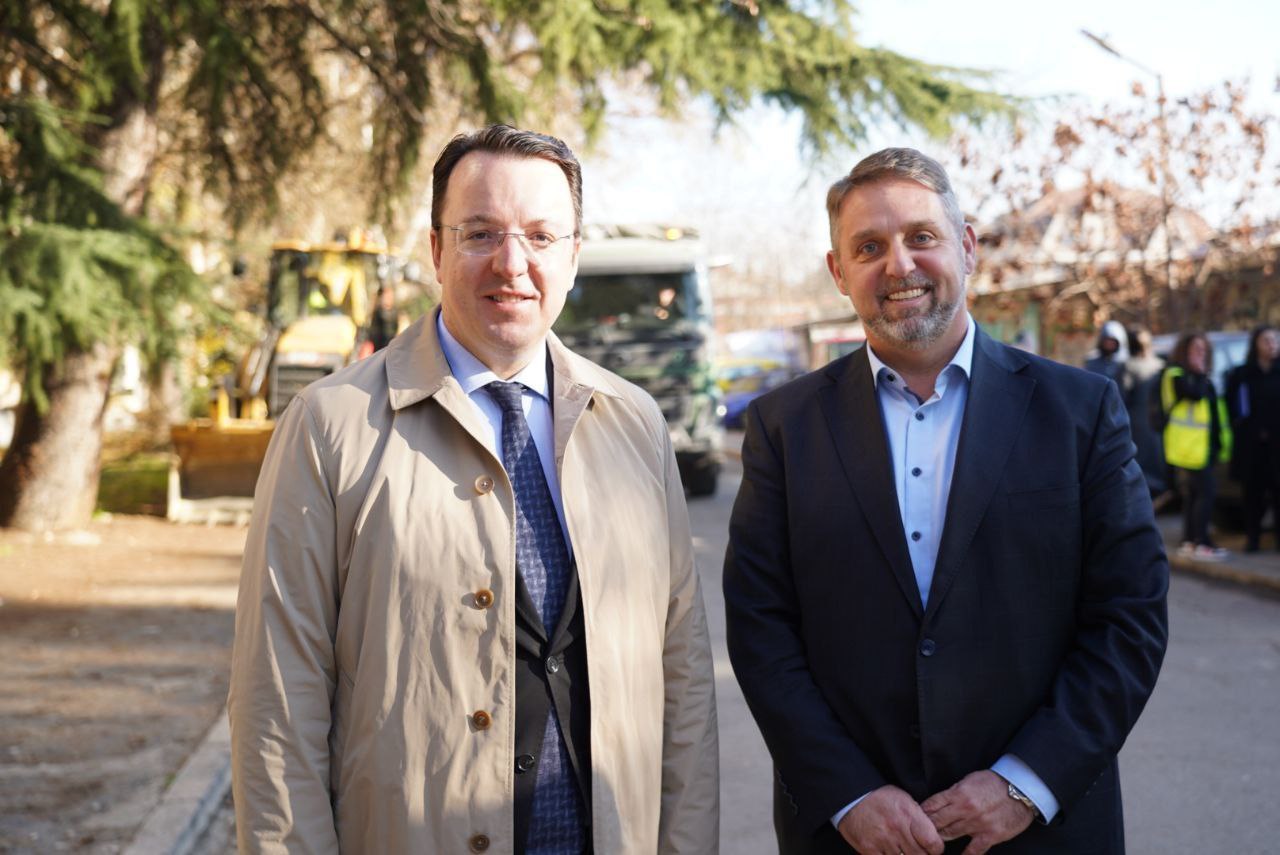 Николоски: Започнаа промените во општина Карпош, се реконструира улицата Јуриј Гагарин