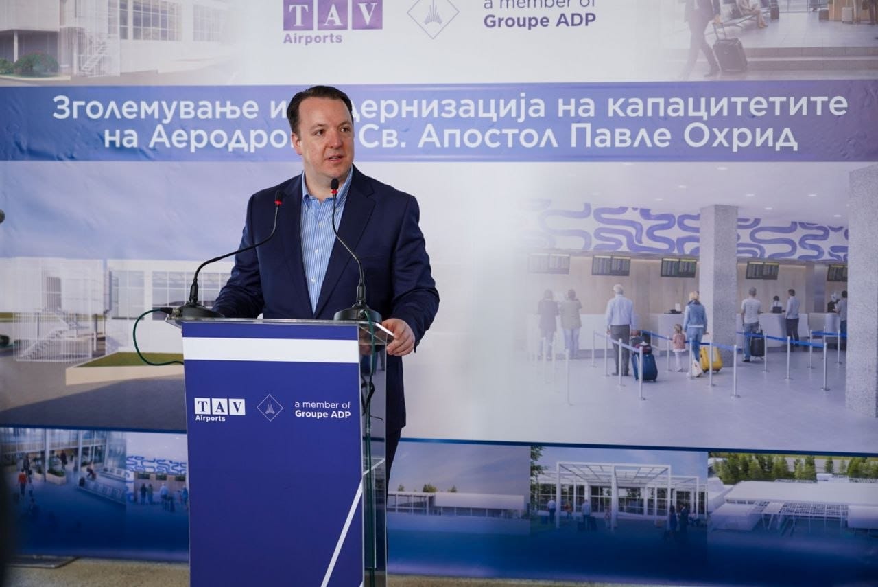 Николоски: Започнуваме со реконструкција, модернизација и надградба на охридскиот аеродром, прва од неговата изградба. Создаваме модерен аеродром кој ќе привлече бројни патници и туристи 
