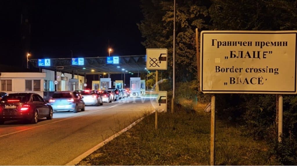 Нормализиран патниот сообраќај до граничниот премин Блаце