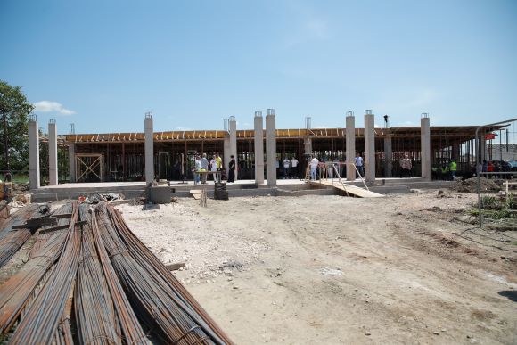 Новата градинка во населба Инџиково, се гради со средства од државниот буџет, преку проект од првиот владин повик за поддршка на инфраструктурни општински проекти