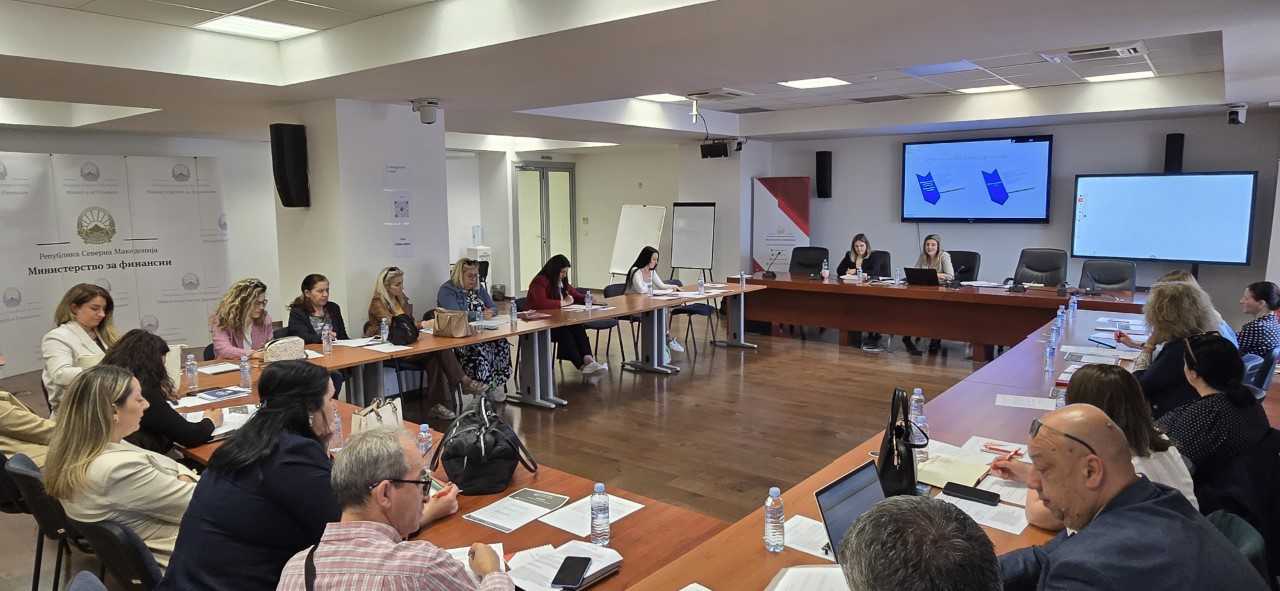 Обука на тема „Евидентирање на јавни приходи”