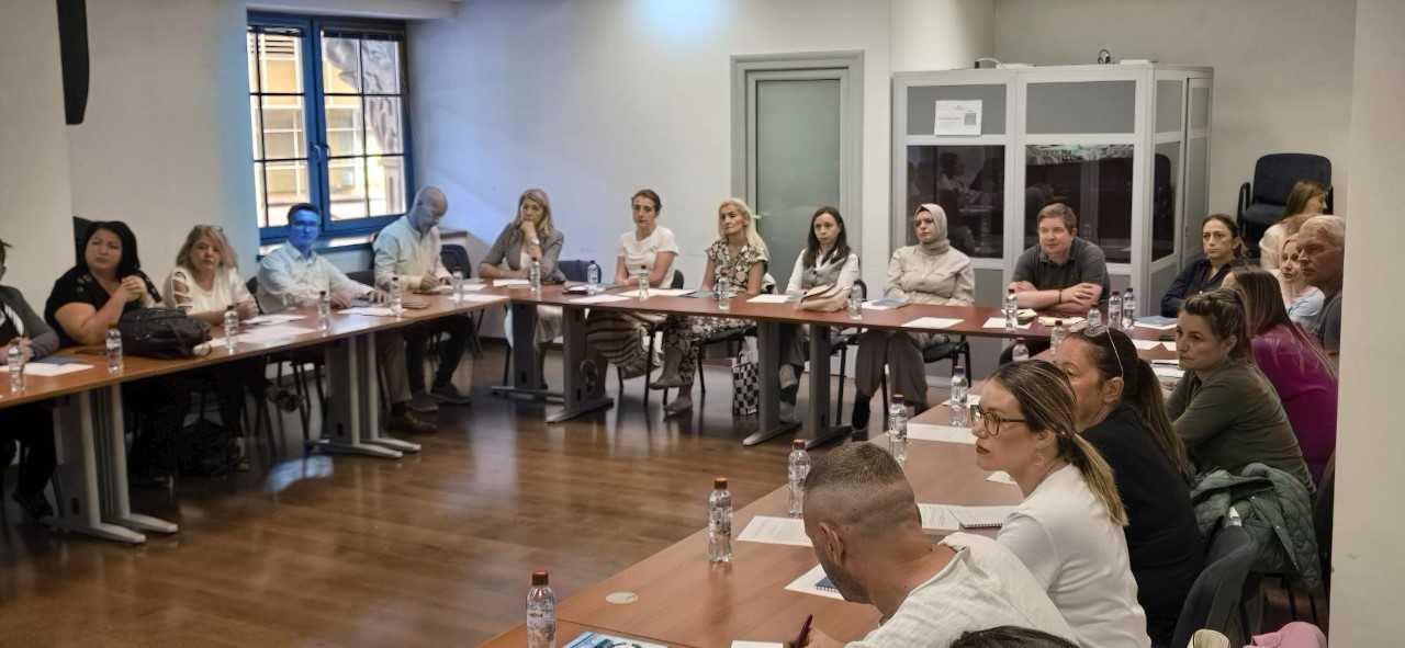  Обука на тема „Евидентирање на обврски“ реализирана од Академијата за јавни финансии                                        