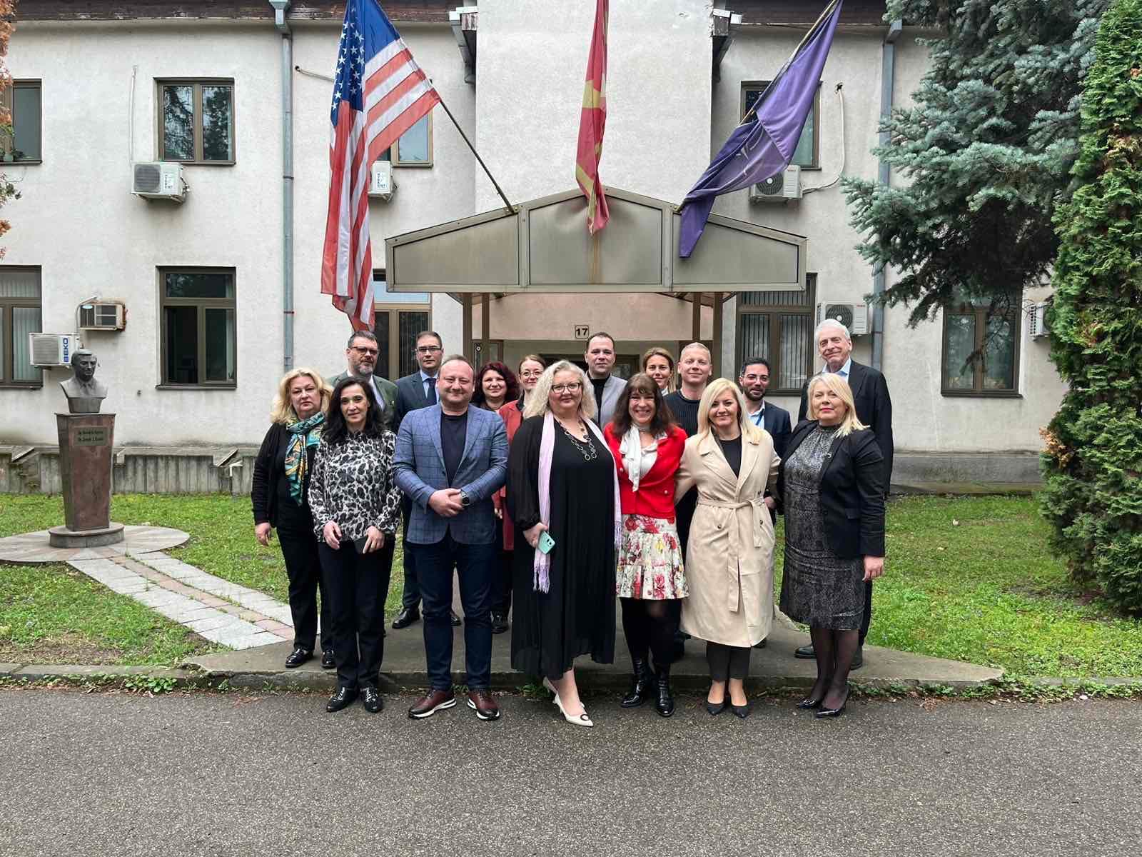 Обука за развој на раководните службеници во одбраната