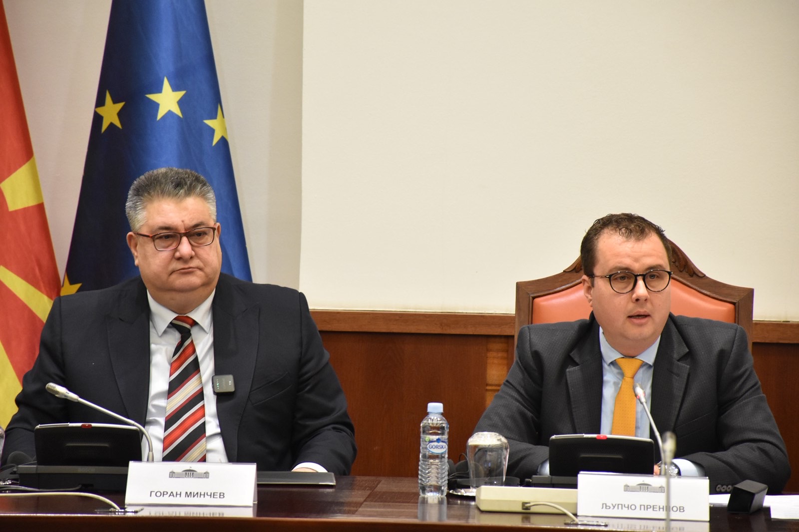 Минчев на јавна расправа во Собранието: Одговорност, мерит и јасни правила за високото раководство во администрацијата