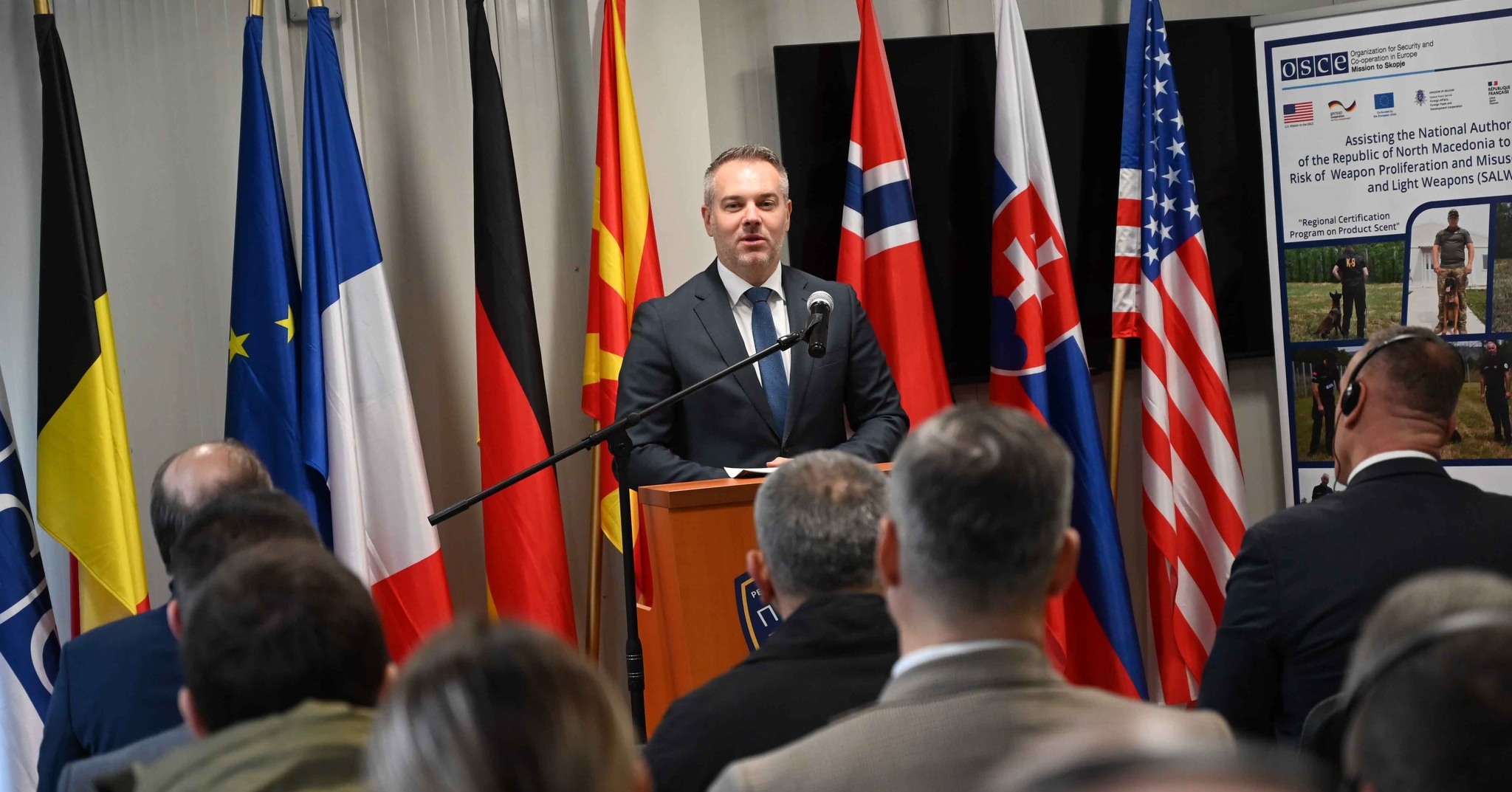 Отворена регионална програма за сертификација на службени кучиња 