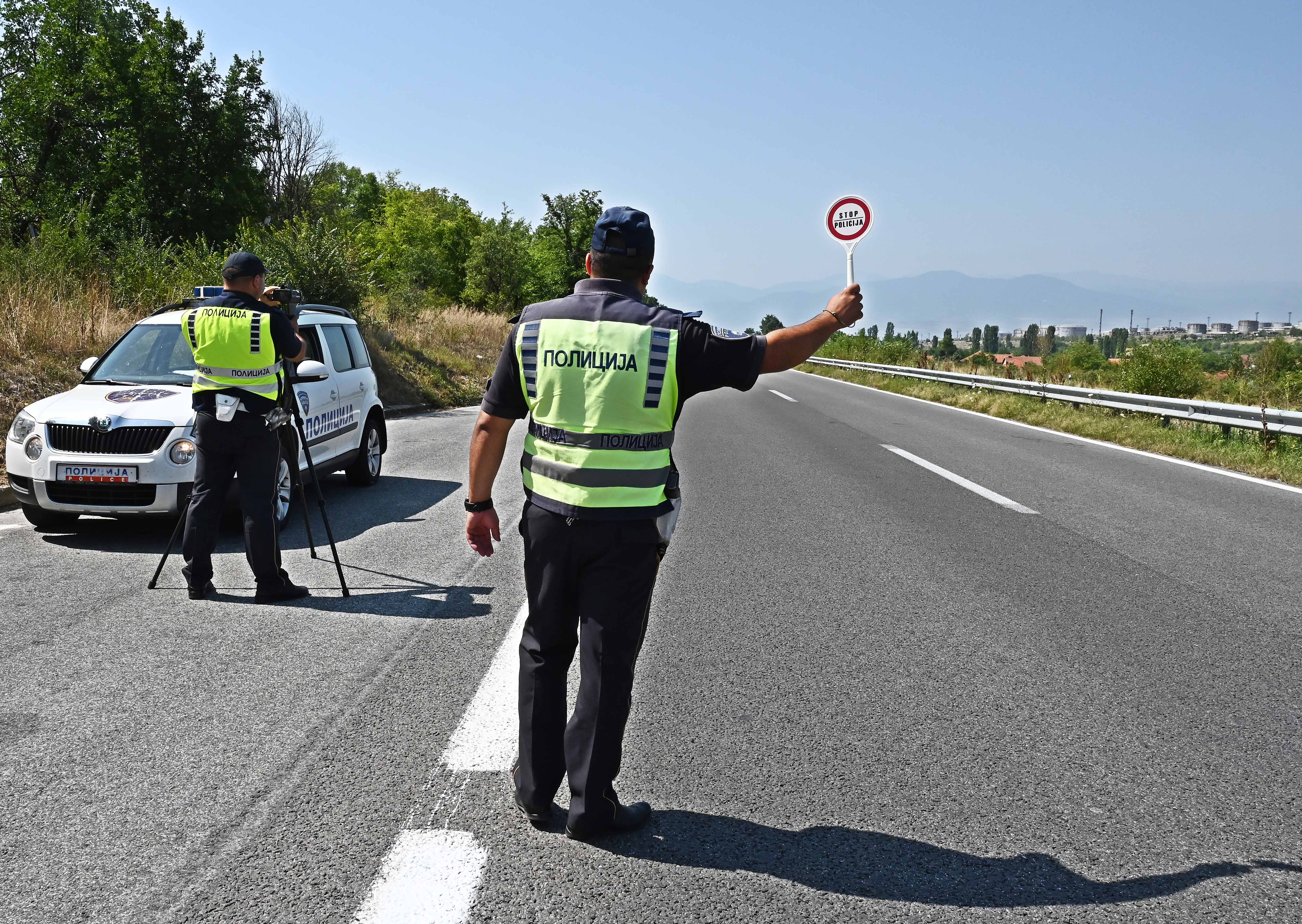 Полициските службеници во месец јули констатираа 20976 сообраќајни прекршоци, лишени од слобода 496 лица за безобѕирно управување на возило