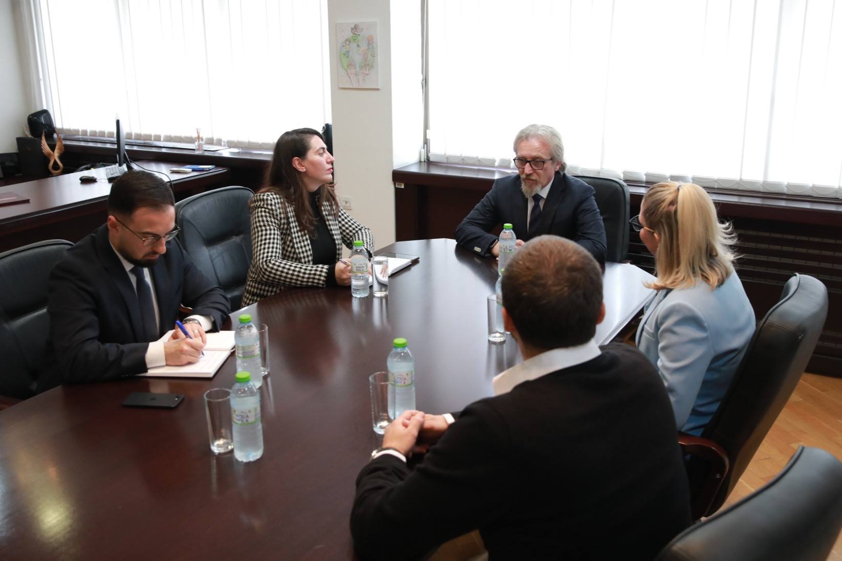 Потпишан Меморандум за соработка помеѓу министерството и Еразмус+