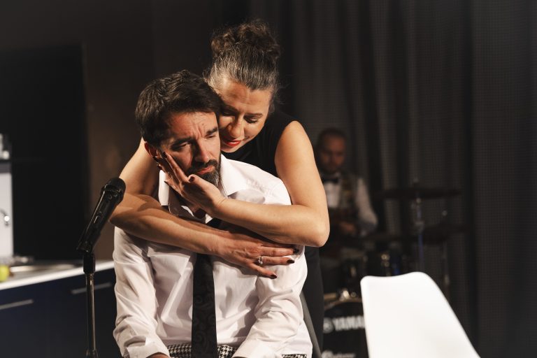 Премиера на претставата „Саатот“ во Театар „Војдан Чернодрински“