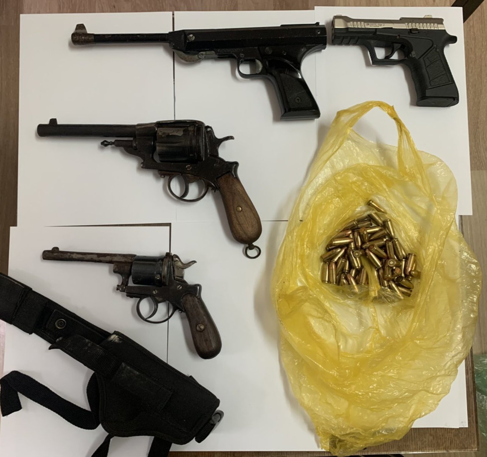 Претрес во Кавадарци, пронајдено оружје и муниција, лишено од слобода едно лице