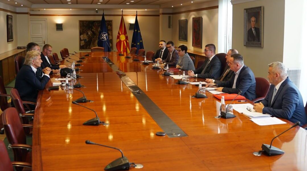 Претседателот на Владата Мицкоски оствари средба со синдикатот на здравствени работници: Приоритет е подобрување на здравствената заштита на пациентите, но и враќање на достоинството на медицинската професија