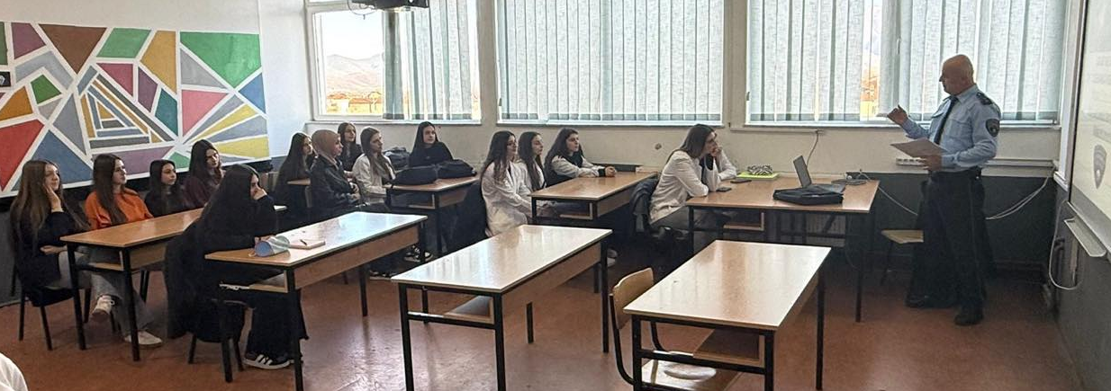 Превентивни активности на СВР Штип, СВР Битола и СВР Тетово за безбеден сообраќај, безбедноста во училиштата и спречување на врсничкото насилство 