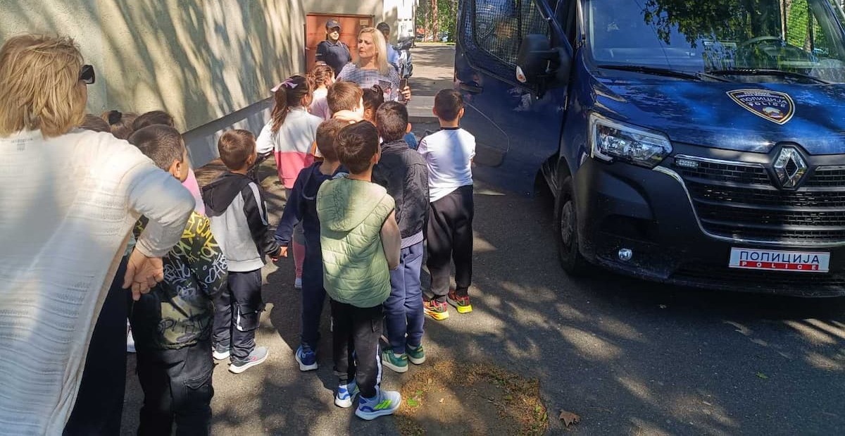 Превентивни активности на СВР Струмица со децата од ООУ „Видое Подгорец“ и детската градинка „Среќни насмевки“