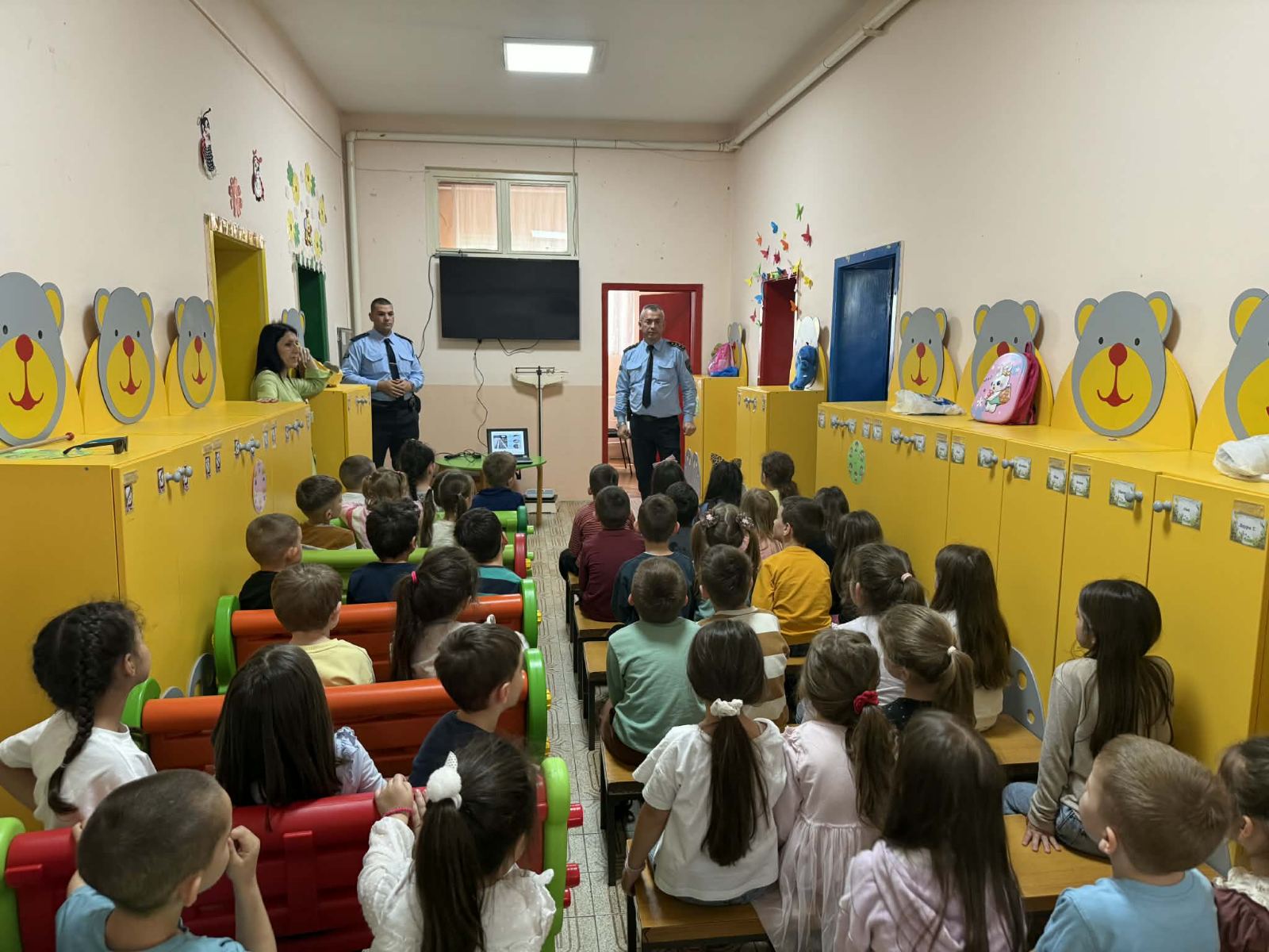 Превентивни активности за безбеден сообраќај и заштита од имотни деликти и зависности