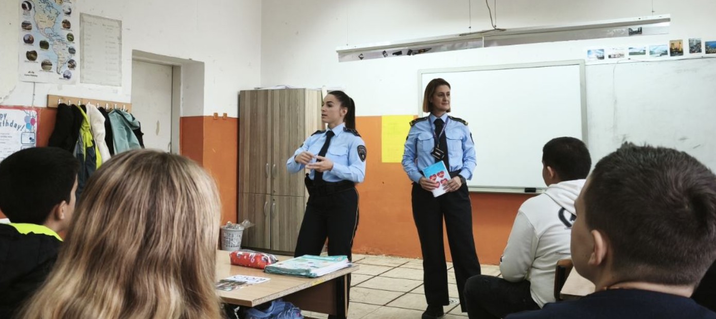Превентивни активности за безбеден сообраќај, шумски пожари, бесправна сеча на дрва, врсничко насилство, измами и зависности