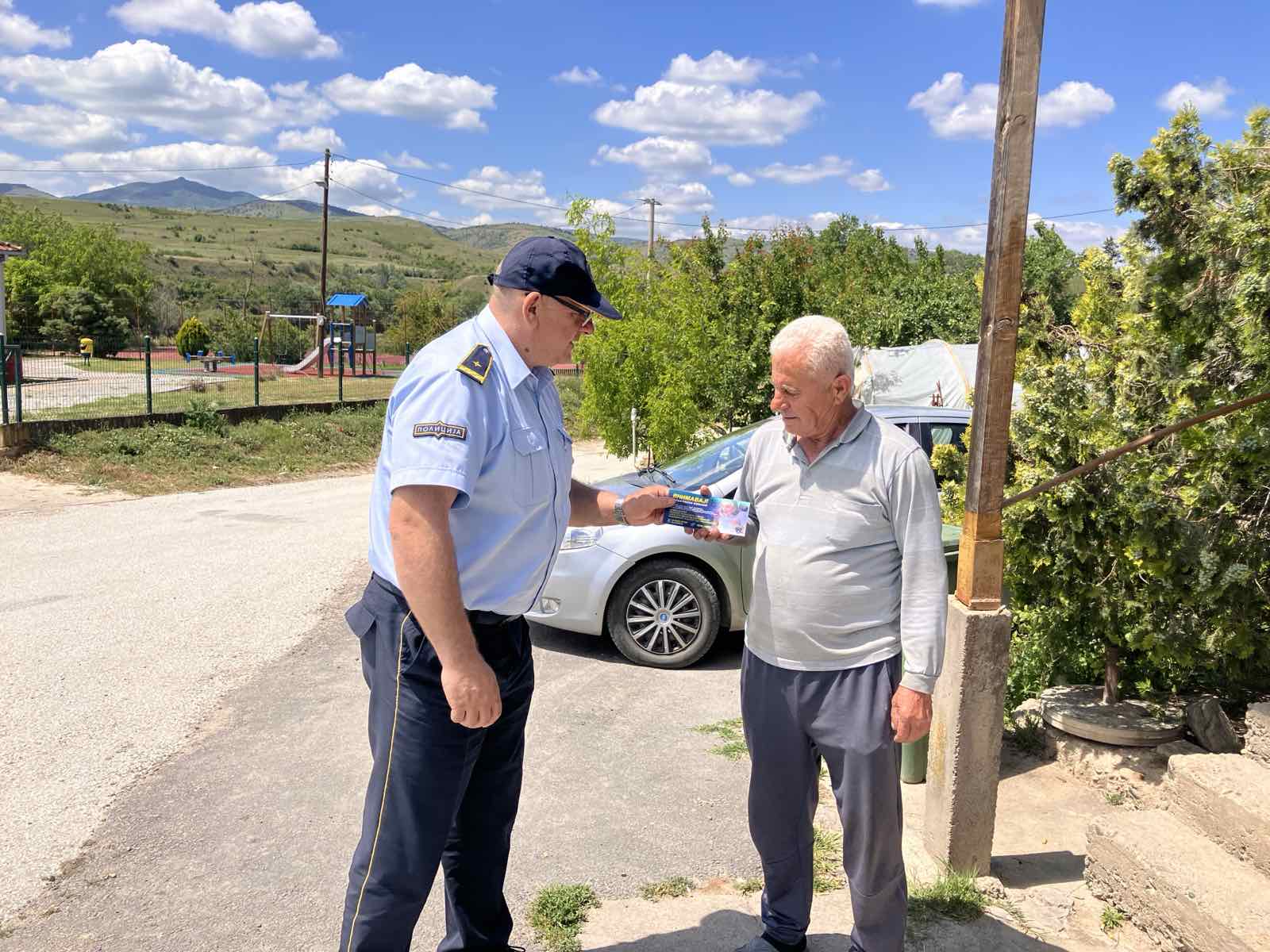 Превентивниа активности на СВР Велес и СВР Скопје за заштита од измами и спречување на насилство во училиштата