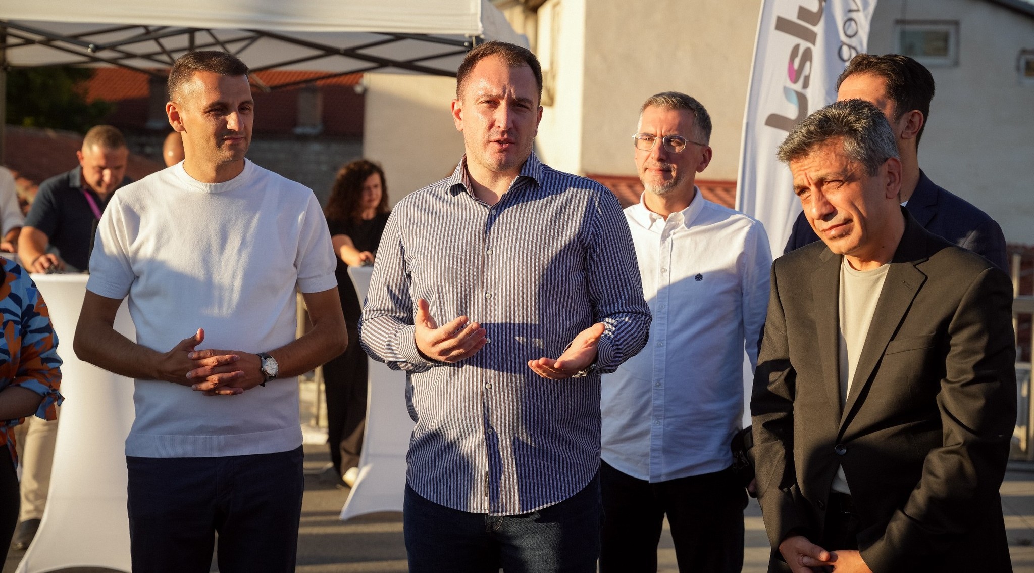 Промотивната кампања за Националниот портал uslugi.gov.mk продолжи во општина Чаир