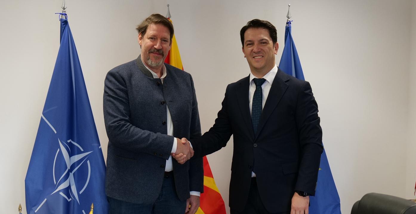 Првиот заменик-претседател на Владата и министер за европски прашања, Беким Сали, оствари средба со европратеникот Томас Вајц