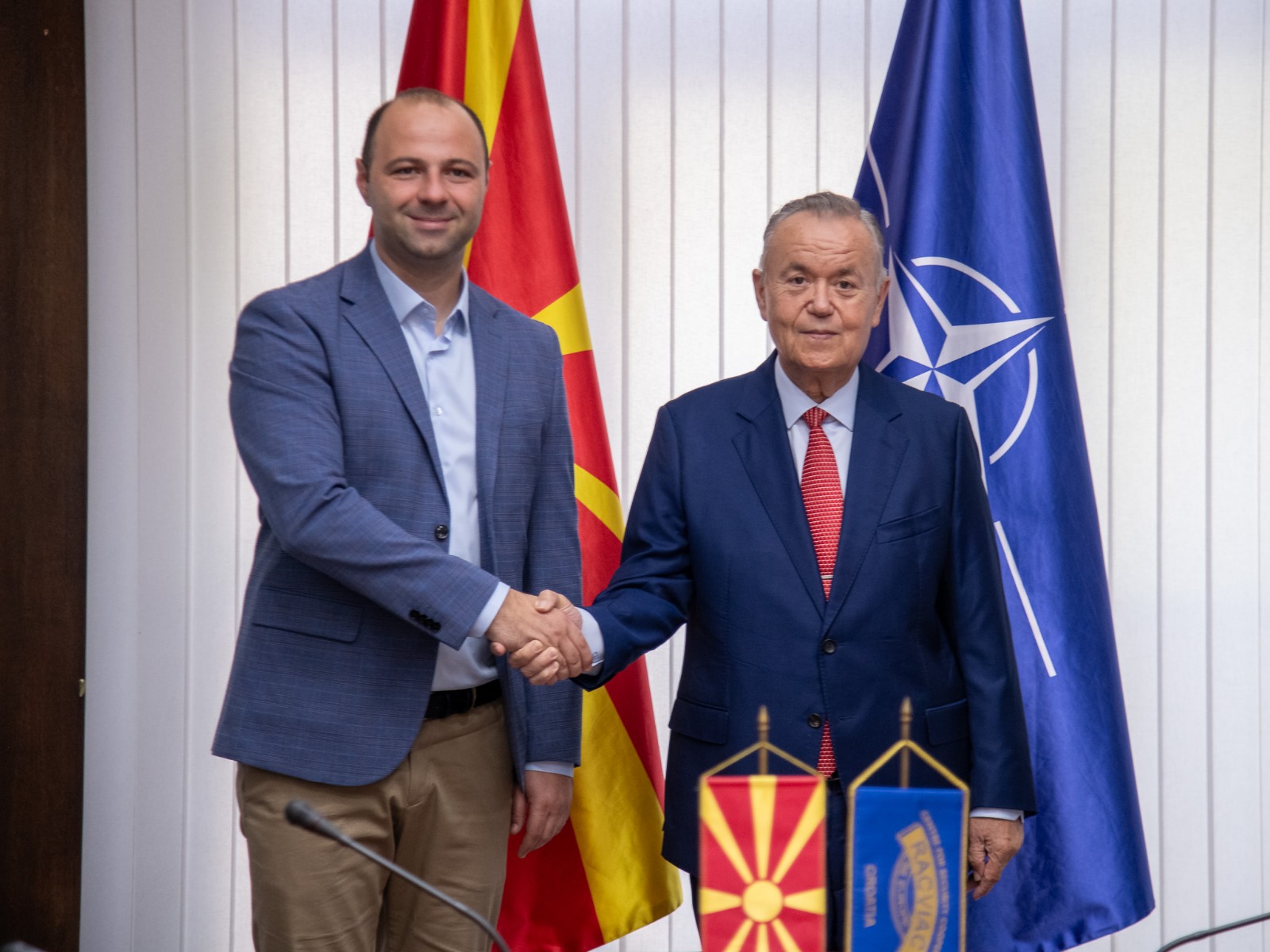 Работна средба на министерот Владо Мисајловски со Директорот на Центарот за безбедносна соработка – RACVIAC, амбасадорот Константин Михаил Григорие