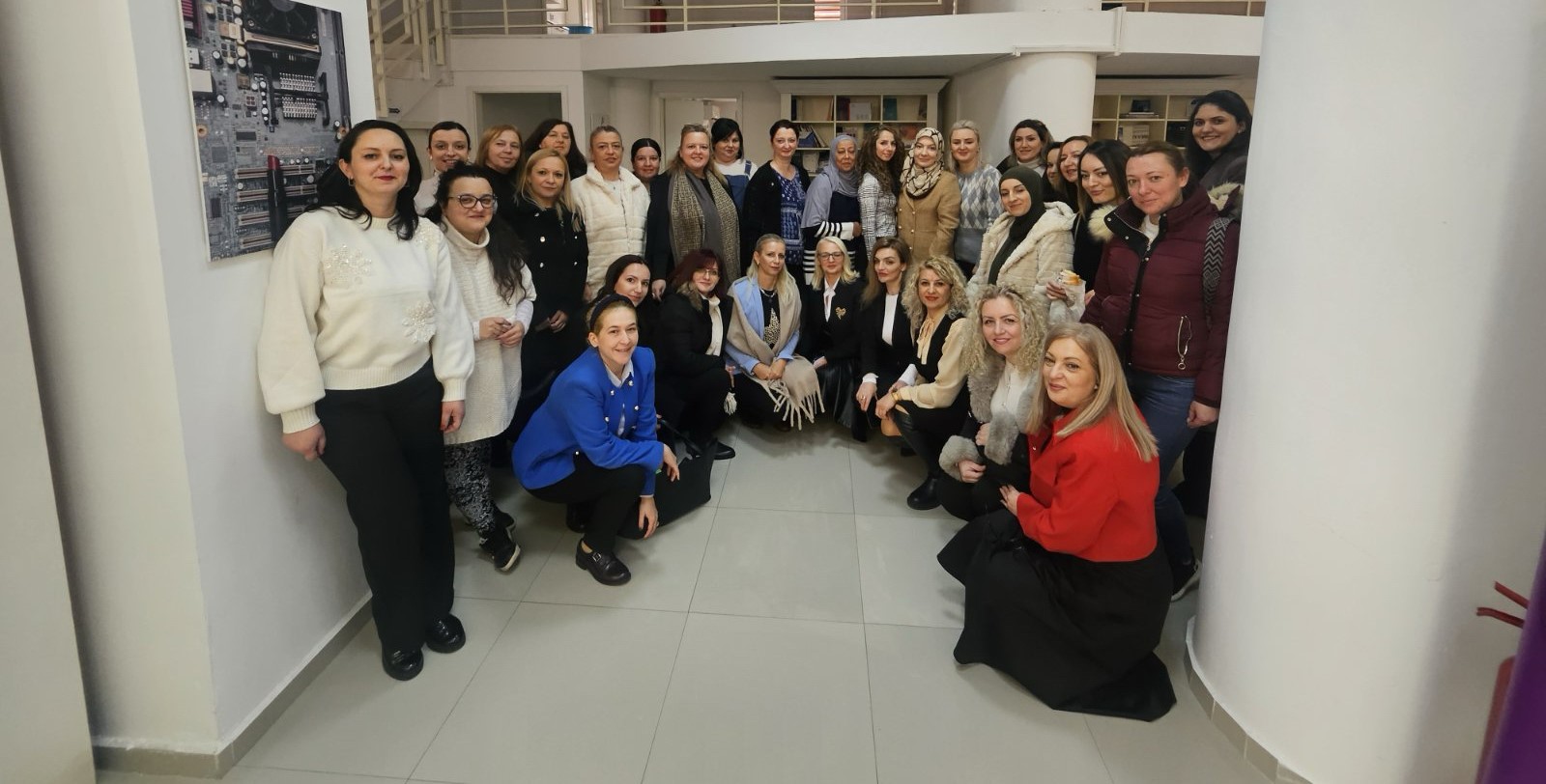 Реализирани обуки за основите на дискриминација, препознавање на дискриминација и расна дискриминација