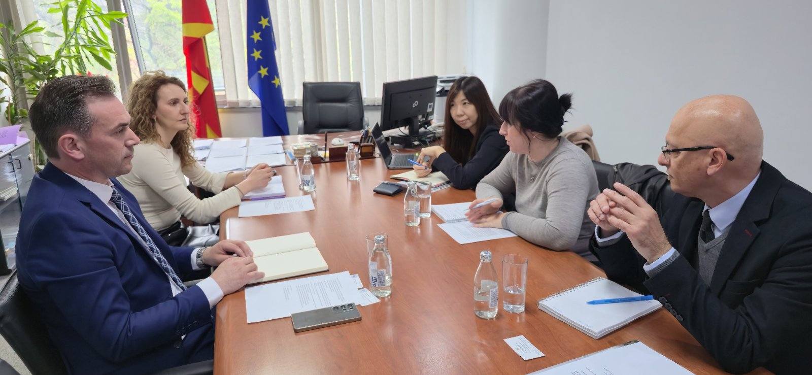 Серафимовски на работна средба со претставници на Japan International Cooperation Agency (JICA)