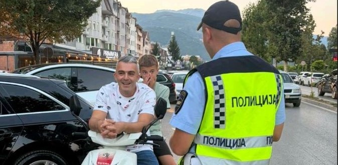 Синоќа 50 санкционирани возачи во акциска сообраќајна контрола во Тетово, лишено од слобода едно лице, одземен еден мопед и едно лесно електрично возило