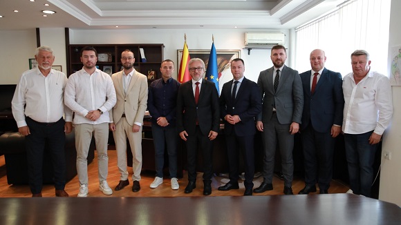 Склучени договори за изградба и адаптација на објекти за детска и социјална заштита со 8 општини- Сингелиќ и Челопек ги добиваат своите први градинки 