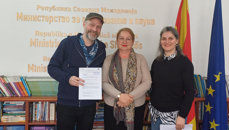Склучено партнерство помеѓу МОН и МЕН ЕНД МАУНТЕН за спроведување на еколошки акции