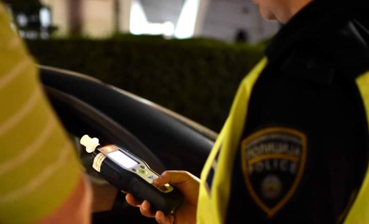 Skopje Driver With 3.29‰ Blood Alcohol Causes Traffic Accident, Criminal Charges to Follow