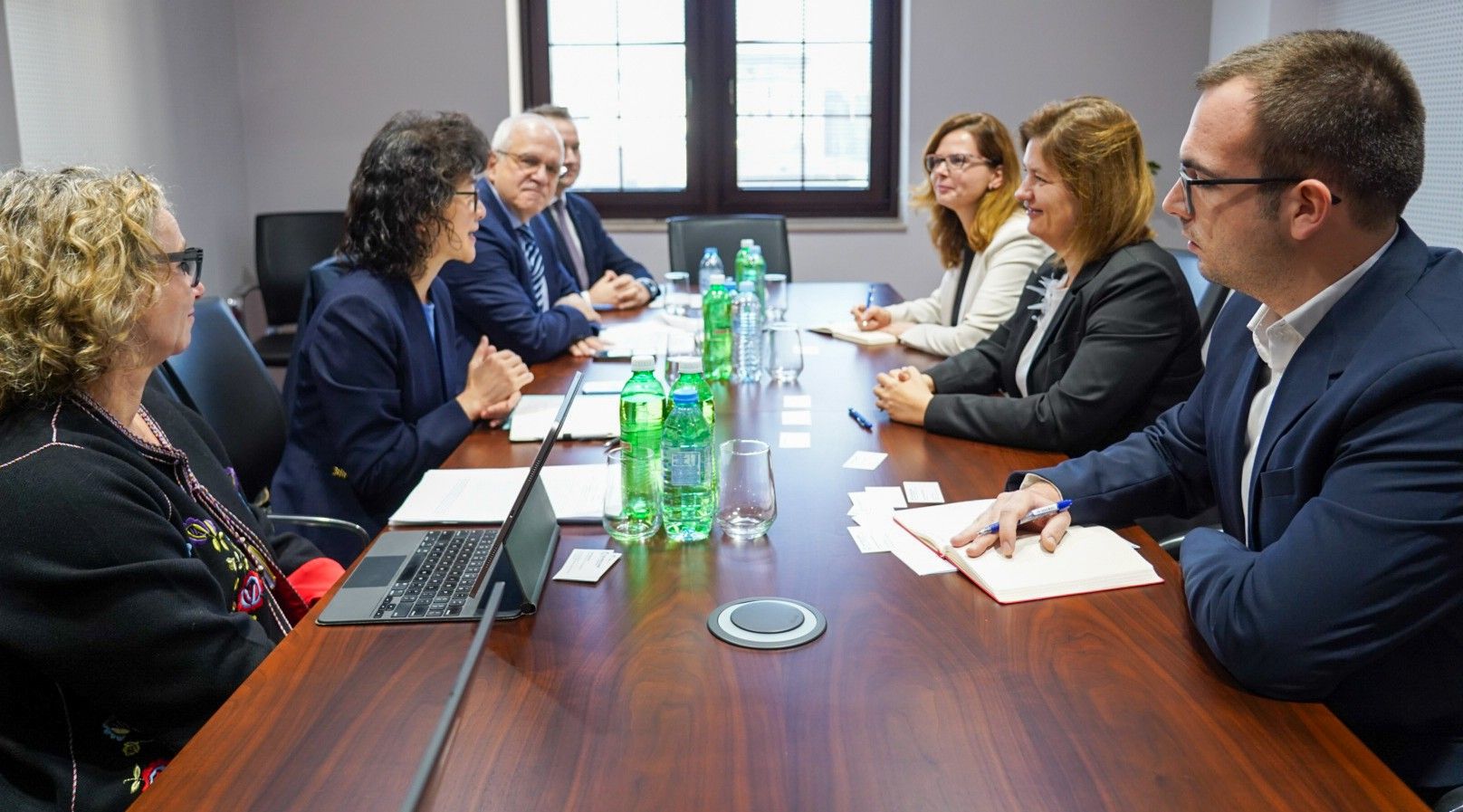 Божиновска на средба со висока делегација на Светска банка - соработка за стратешките енергетски проекти