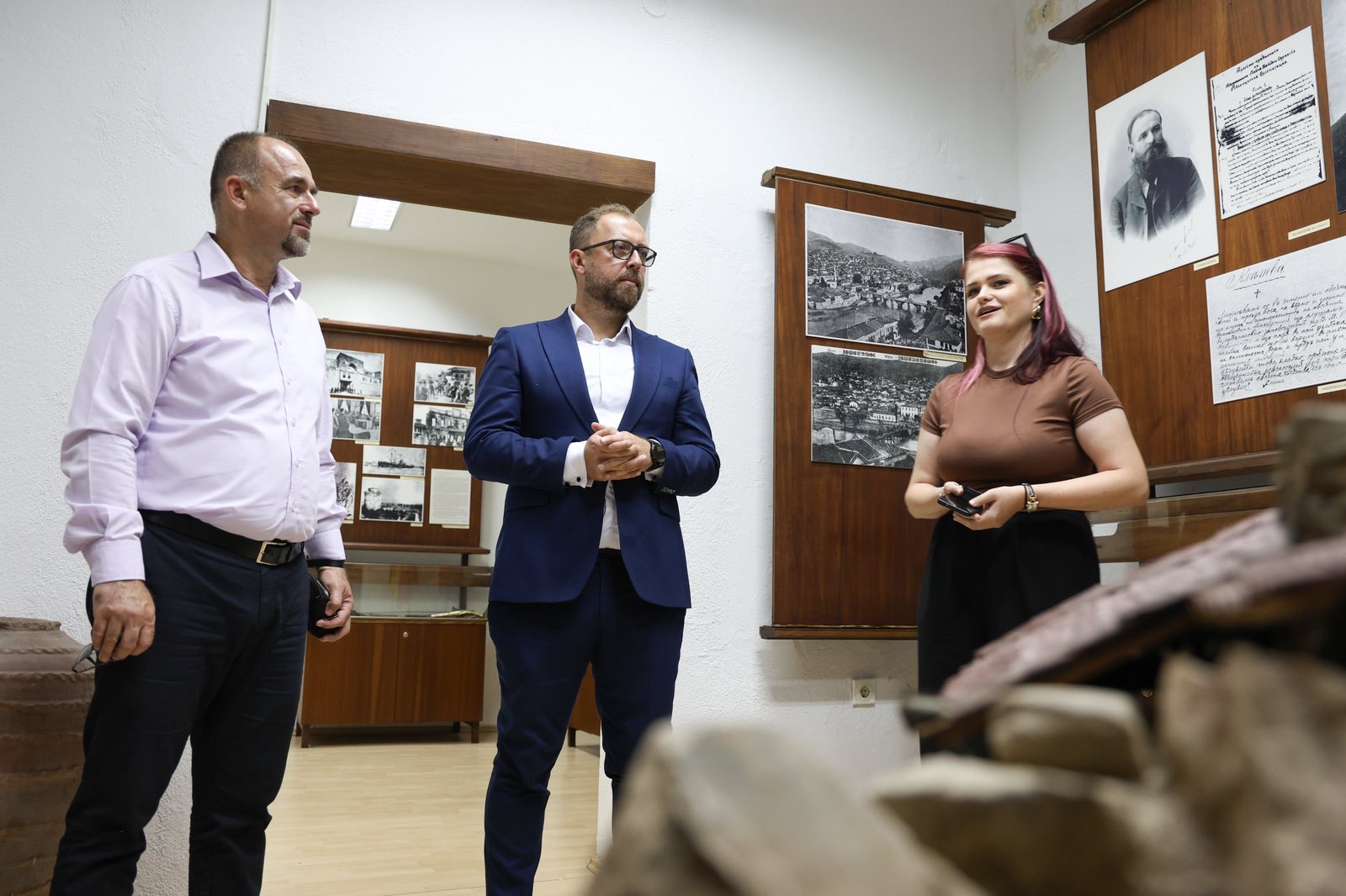 Состојбата со културното наследство во фокусот на посетата на министерот Љутков на Велес