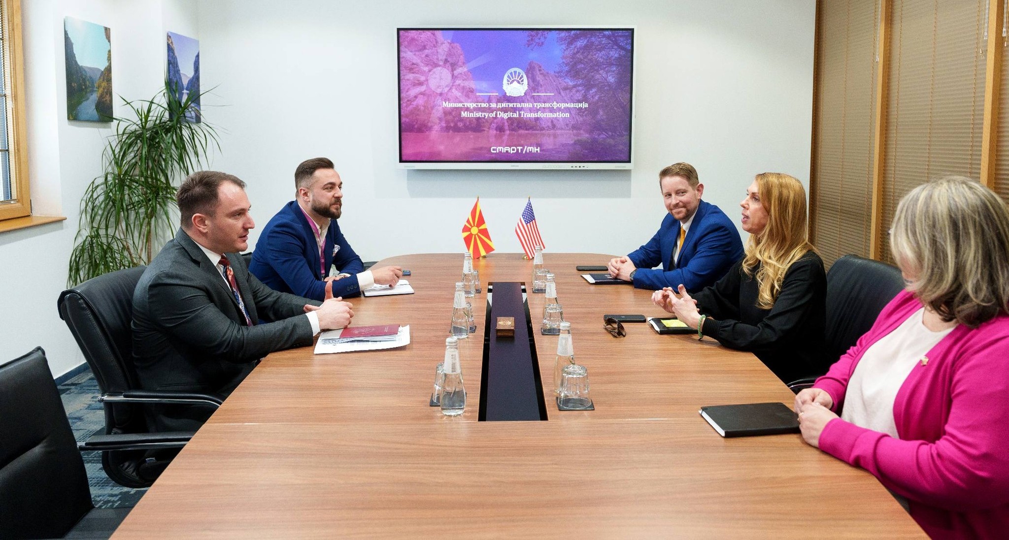  Средба Андоновски – Варнс