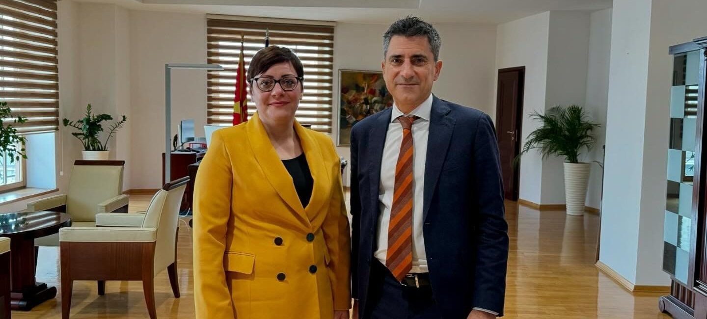 Средба Димитриеска-Кочоска – Колангели: Приоритет на Владата и основа за новиот концепт за раст e реализација на капитални проекти