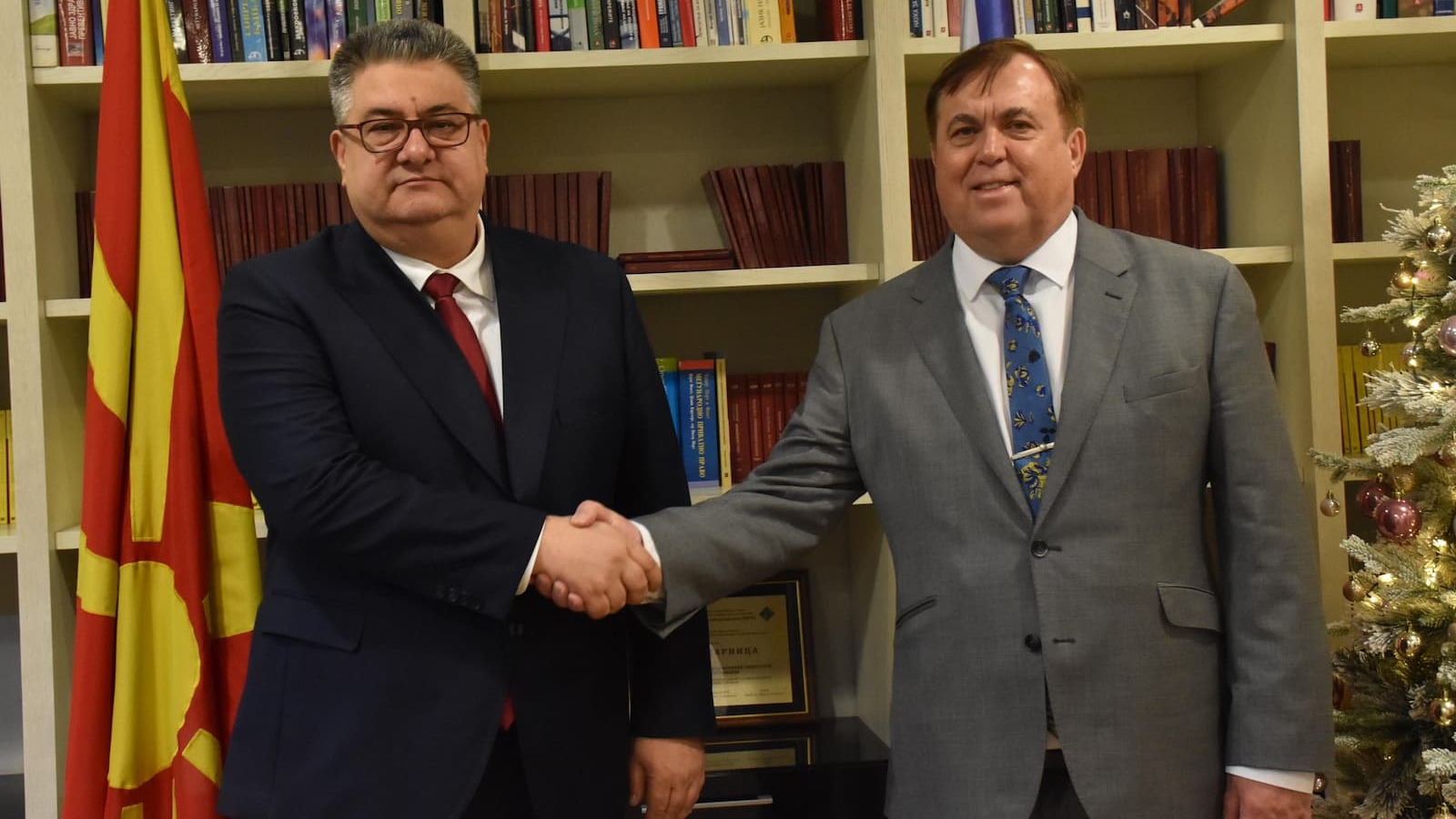 Средба меѓу министерот за јавна администрација, Горан Минчев, и амбасадорот на Чешка во Република Македонија, Јарослав Лудва