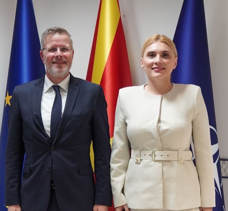 Средба на државниот секретар Елена Кузмановска Биондиќ со амбасадорот на Швајцарската Конфедерација, Кристоф Зомер