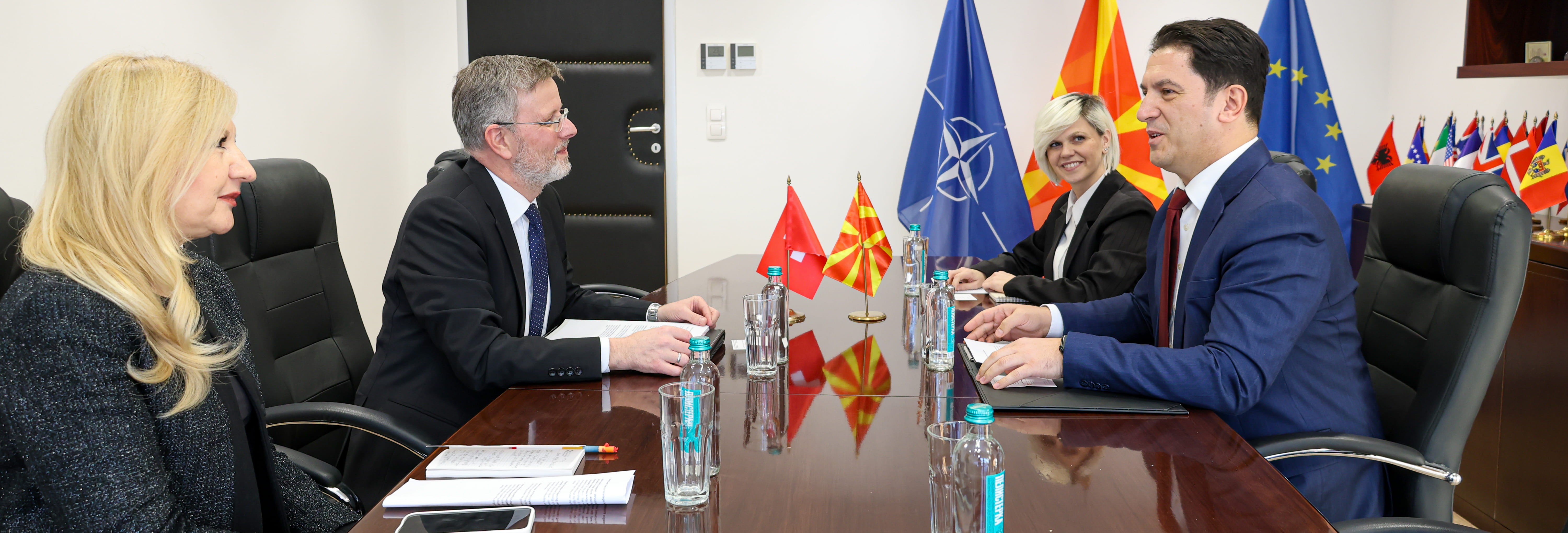 Средба на министерот Беким Сали со амбасадорот на Швајцарската Конфедерација, Кристоф Зомер