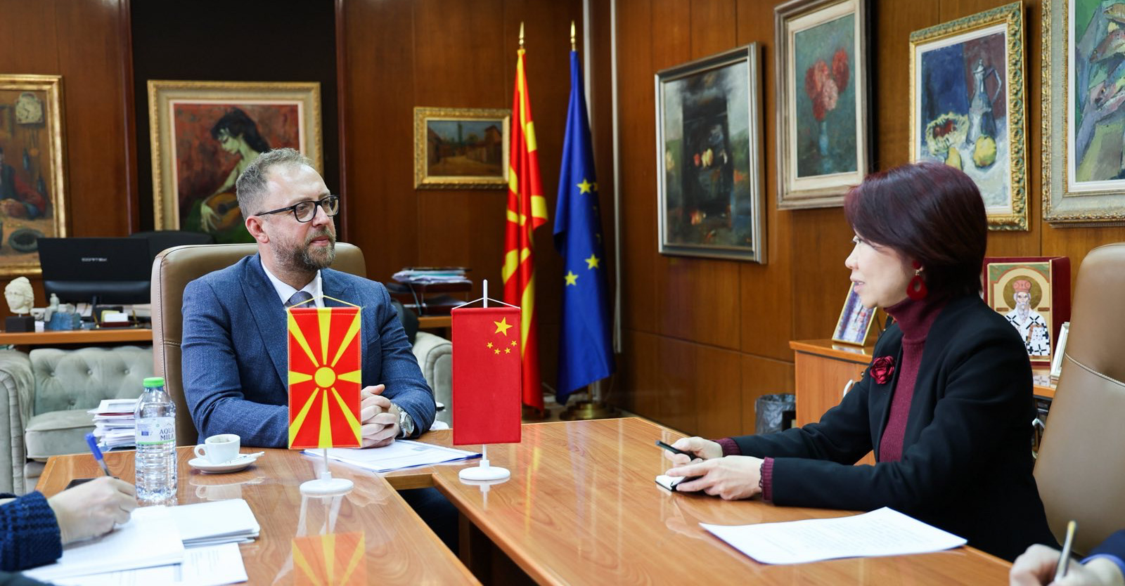 Средба на министерот Љутков со амбасадорката на НР Кина, Џианг Сјаојан