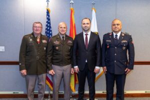 Средба на министерот Мисајловски со генералот Стабс